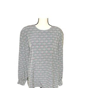 Sophisticates by Pendleton Plus Gray and Blue Checkered Long Sleeve Top


Bin: H